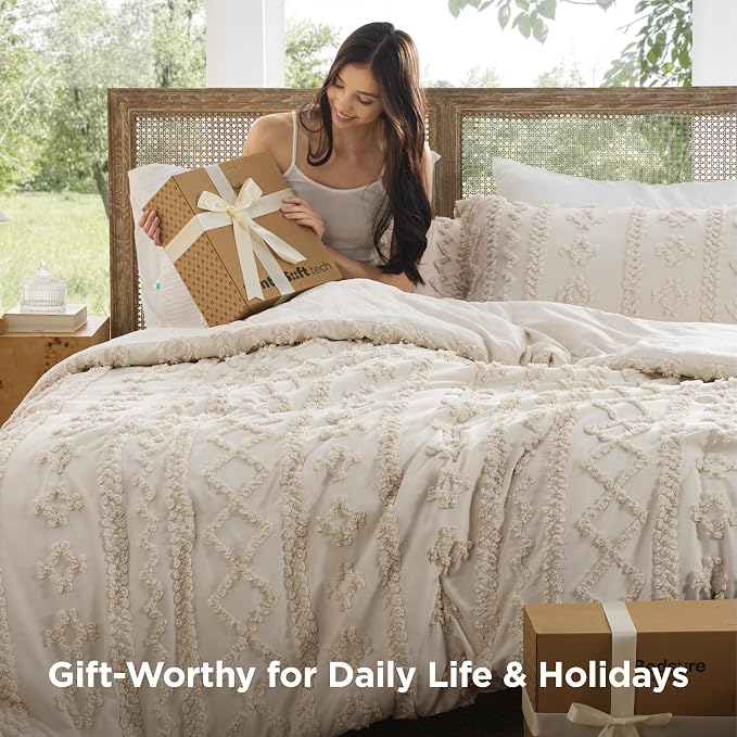Bedsure Tufted Boho Comforter Set Full Size - Image 4