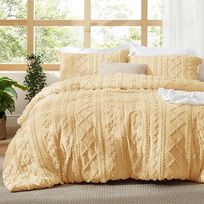 Bedsure Tufted Boho Comforter Set King Size by Unknown