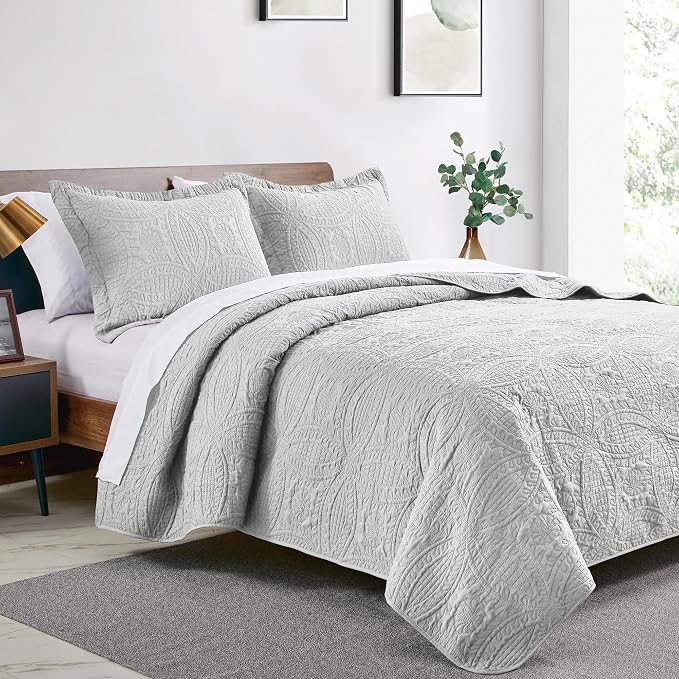 Love's cabin Oversized King Size Quilt Bedding Set Light Grey Bedspreads - Image 2