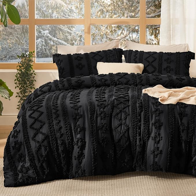 Bedsure Tufted Boho Comforter Set Oversized King by Unknown