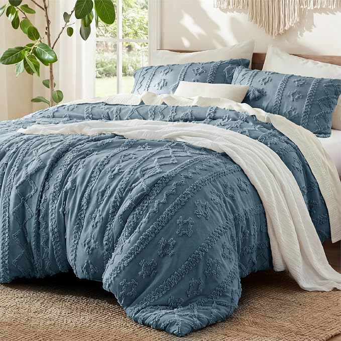 Bedsure Tufted Boho Comforter Set Full Size by Unknown