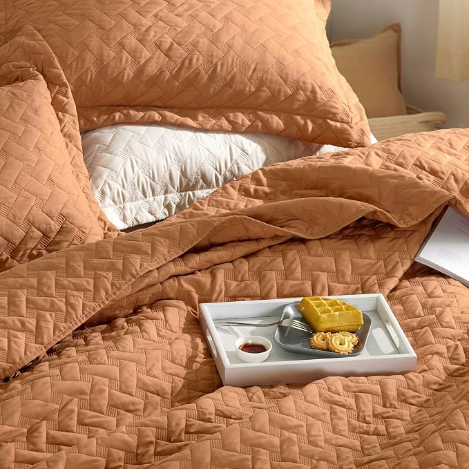 Bedsure King Size Quilt, Lightweight Comforter Set, Hazel Brown Bedspread | - Image 3