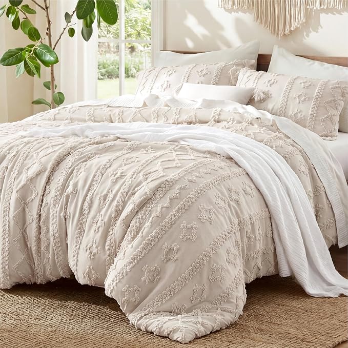 Bedsure Tufted Boho Comforter Set Oversized King Size by BEDSURE