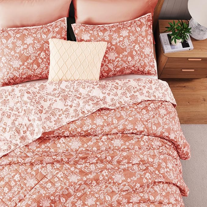 King Quilt Set-3 Pieces Soft Bedding Floral Reversible Coverlet | All Seasons - Image 5