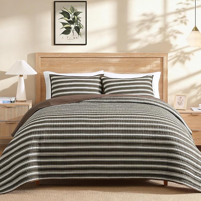 Queen Quilt-Lightweight Bedspreads Brown Queen Size Quilt Bedding Set | by WRENSONGE