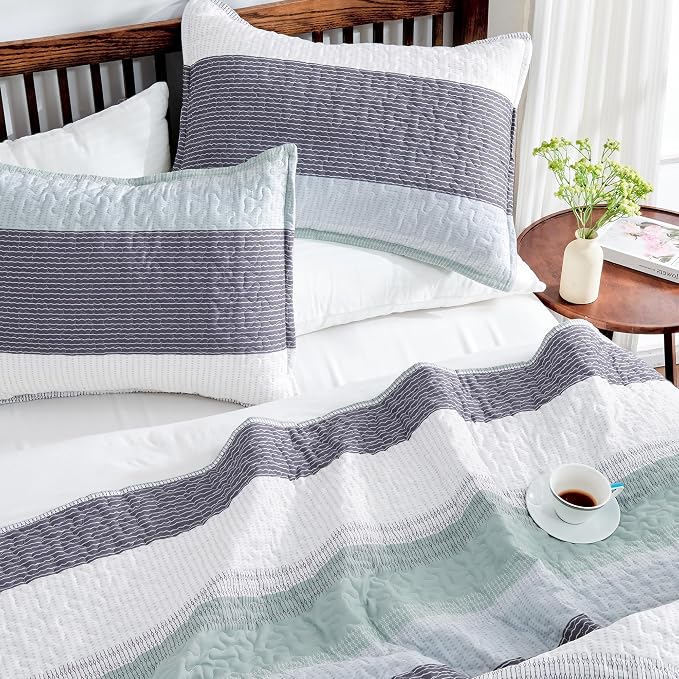 Oversized King Quilt Sage Green, 2 Pillowcases（120x120 Inch） - Image 3