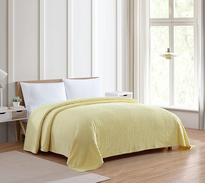 Beatrice Home Fashions Twin Channel Chenille Bedspread, lightweight tufted 100% - Image 2