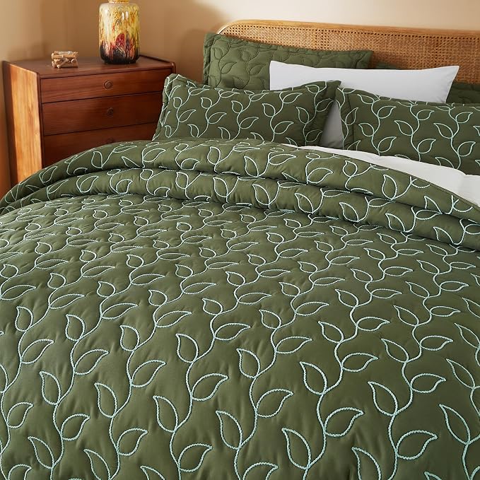 EVENHUG Quilt King Size Bedding Set by EVENHUG