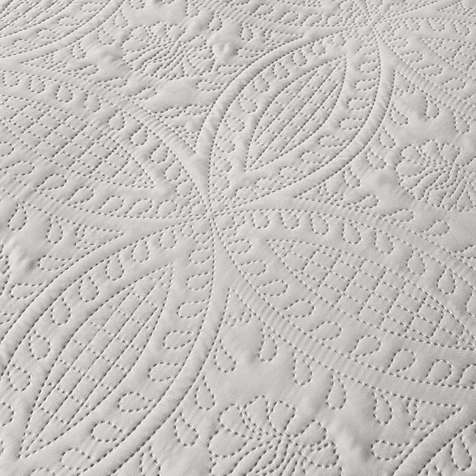 akkialla 118"x106" Light Grey California King Quilt Set, Oversized Floor-Length - Image 7