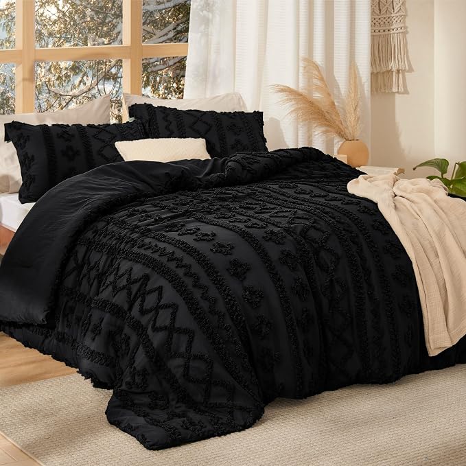 Bedsure Tufted Boho Comforter Set Oversized Queen - Image 2