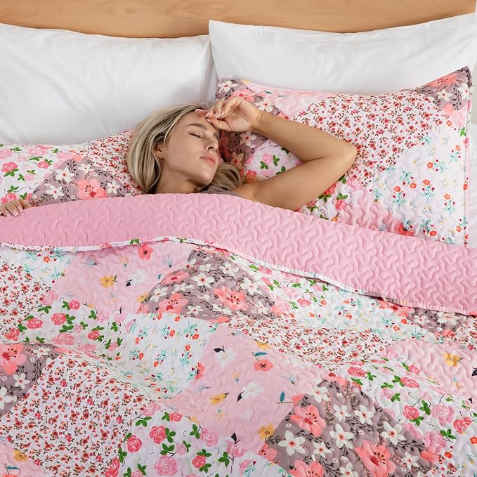 Whale Flotilla California King Size Quilt Set, Extra Soft Floral Bedspreads | - Image 8