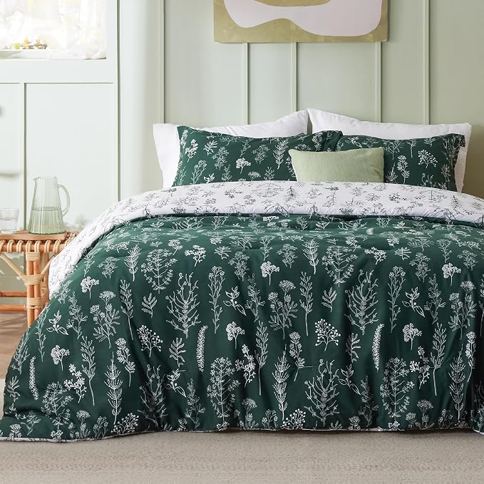 Bedsure Dark Green Full Comforter Set by Unknown