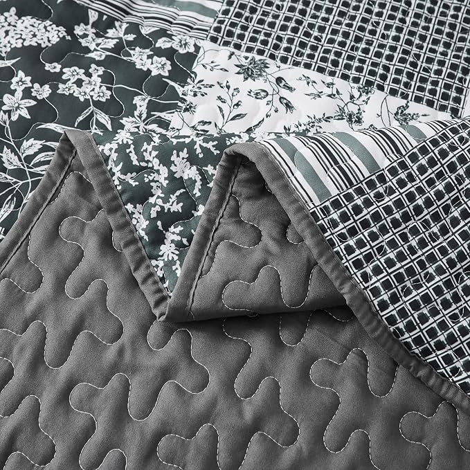 Mybedsoul Black Grey Boho Quilt Set Queen Size, 3 Pieces Plaid Floral Bedspread - Image 6