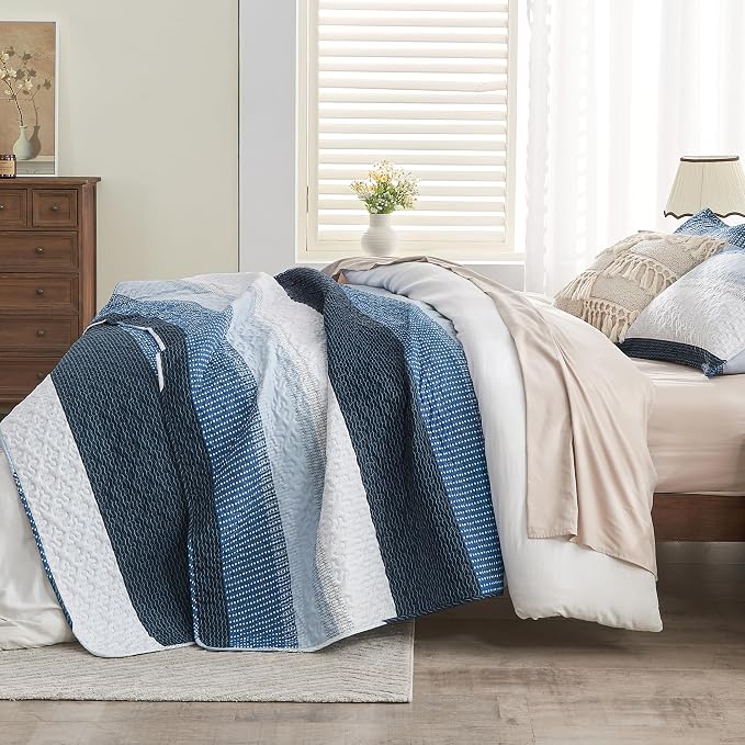 California King Quilt Set Navy Blue, 3 Pieces Bedspreads | Ultra Soft - Image 4