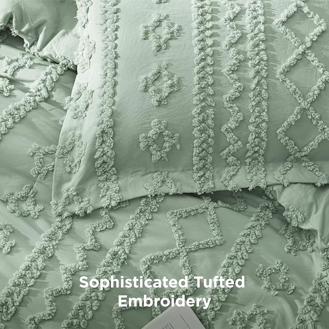 Bedsure Tufted Boho Comforter Set King Size - Image 3