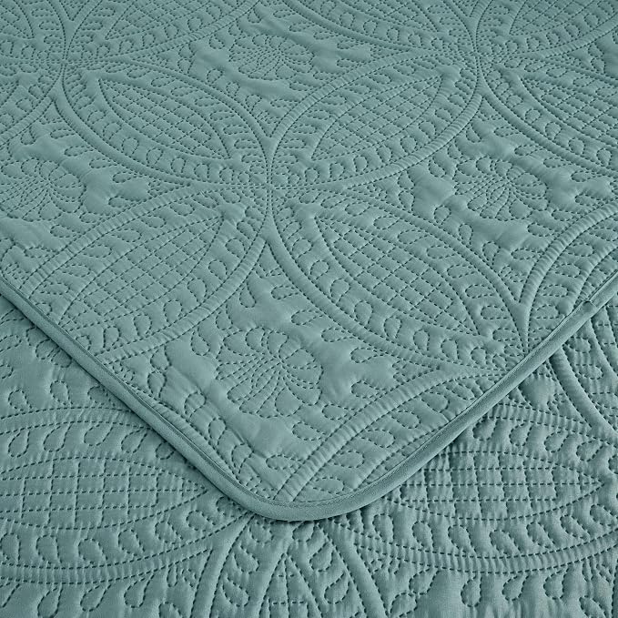 Chezmoi Collection Austin 3-Piece Oversized Bedspread Coverlet Set King - Image 12